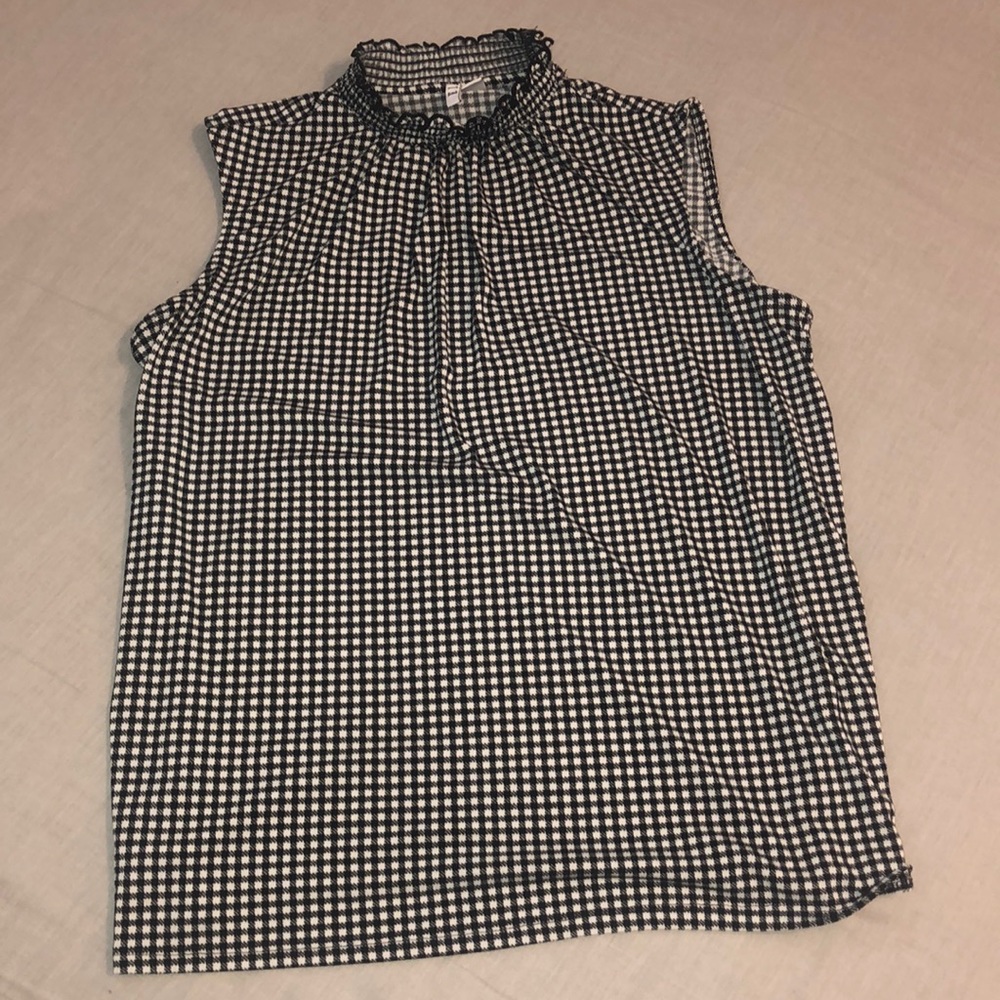 Mock neck sleeveless blouse